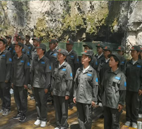 河南锦绣电器团建--宣誓